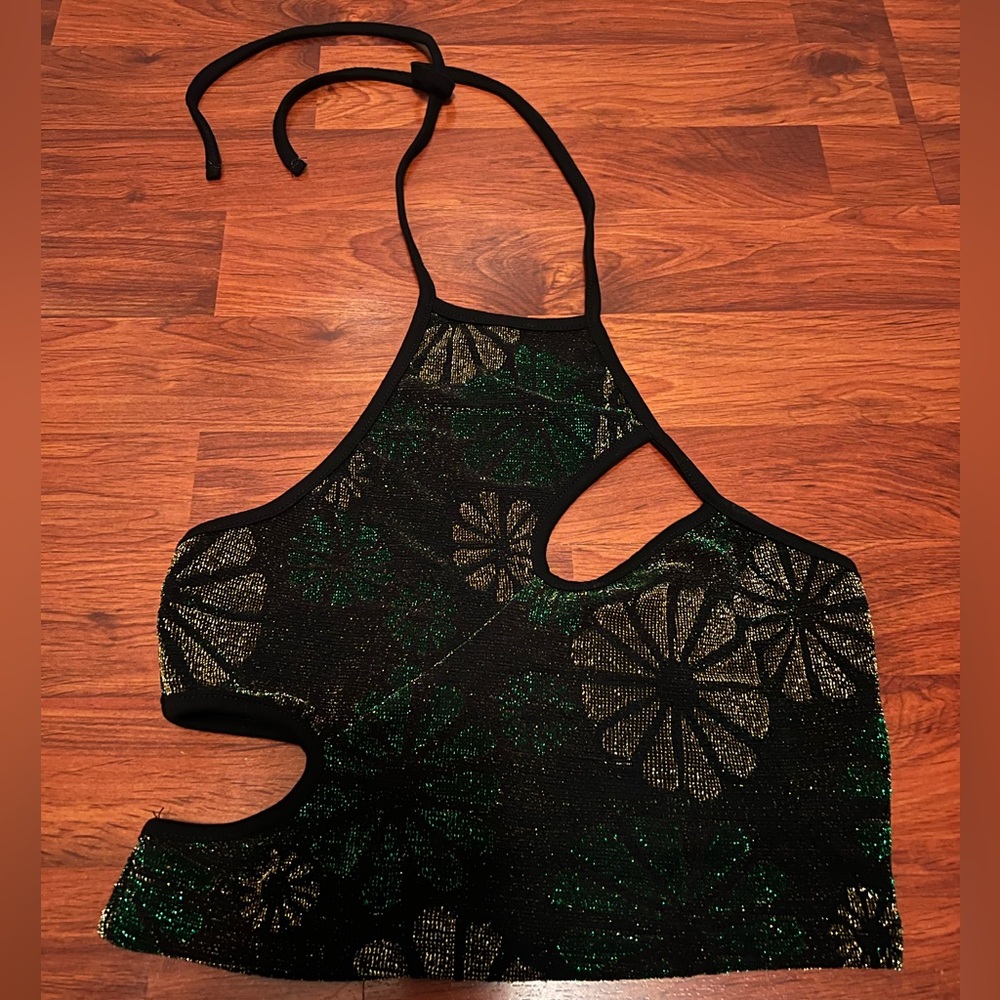 Beginning Boutique sparkly cutout crop top
